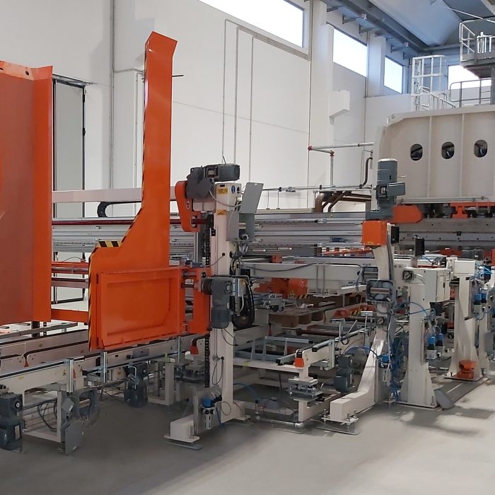 PALLET PRESS